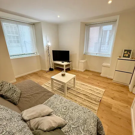 Very Location شقة