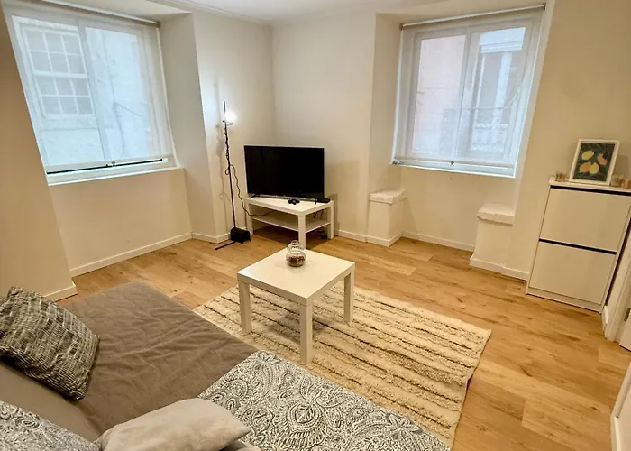 Very Location شقة